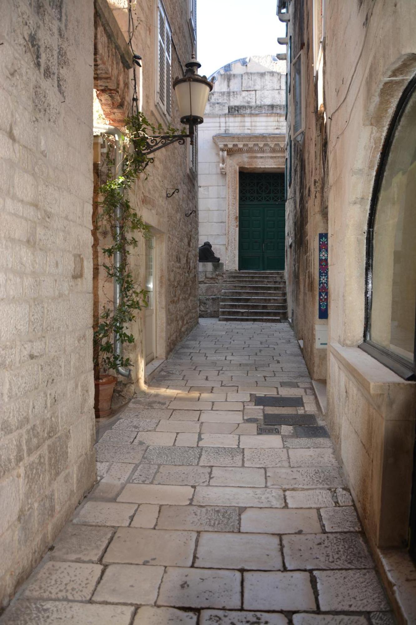 Largo Apartment In The Heart Of Diocletian Palace Split Eksteriør billede