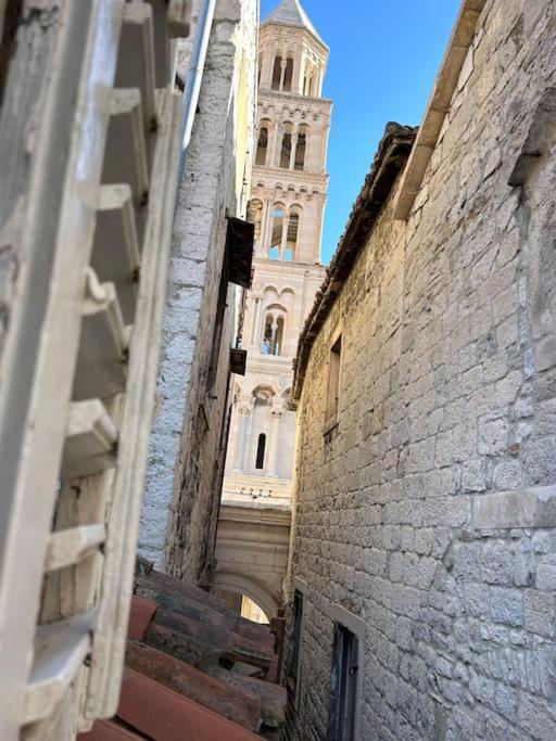Largo Apartment In The Heart Of Diocletian Palace Split Eksteriør billede